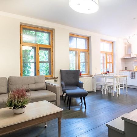 Dream Stay - Bright 2-Bedroom 2-Floor Old Town Apartment Tallinn Kültér fotó