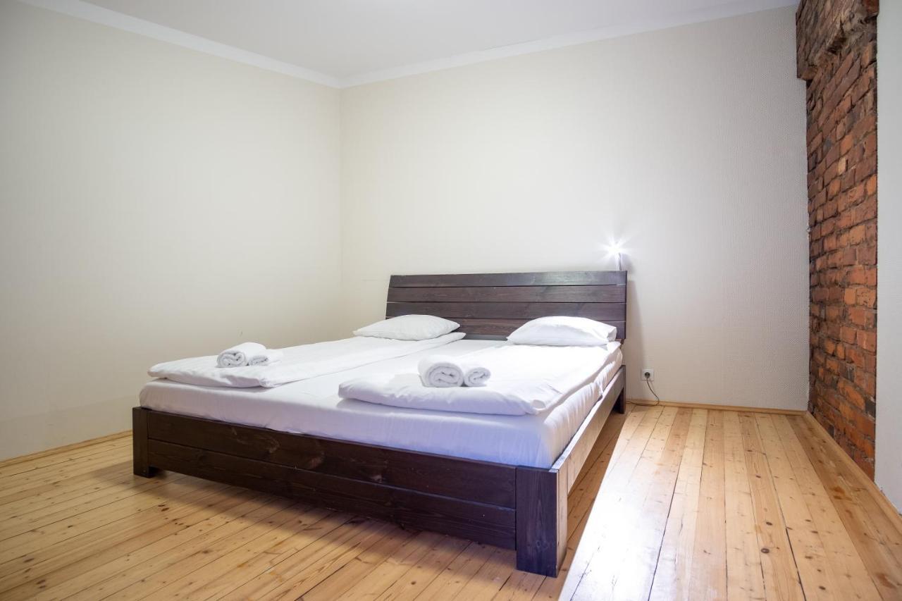 Dream Stay - Bright 2-Bedroom 2-Floor Old Town Apartment Tallinn Kültér fotó